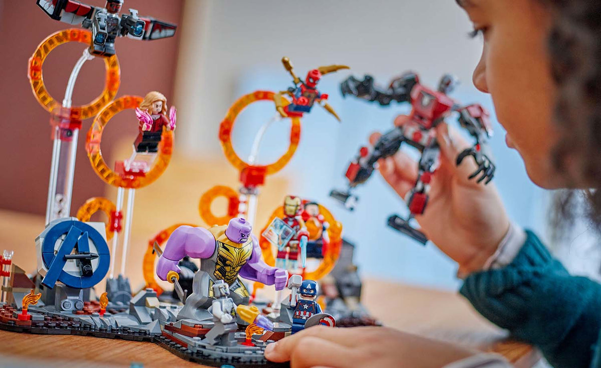 LEGO Marvel Avengers: Endgame Final Battle Building Set - 76323