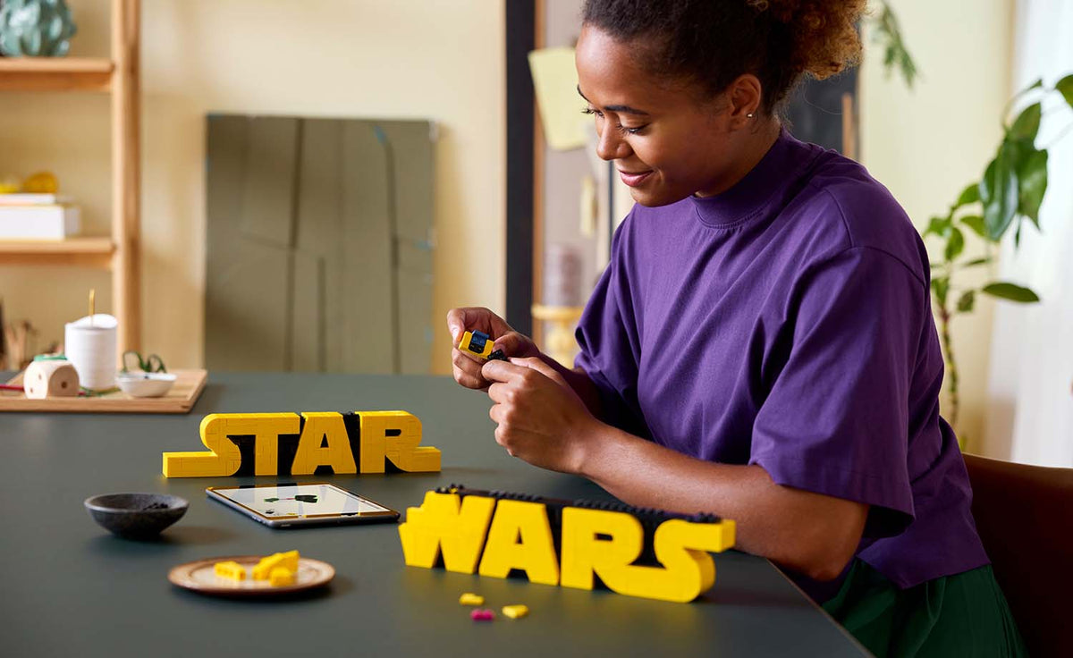 LEGO Star Wars Brick-Built Star Wars Logo Display Model - Set 75407