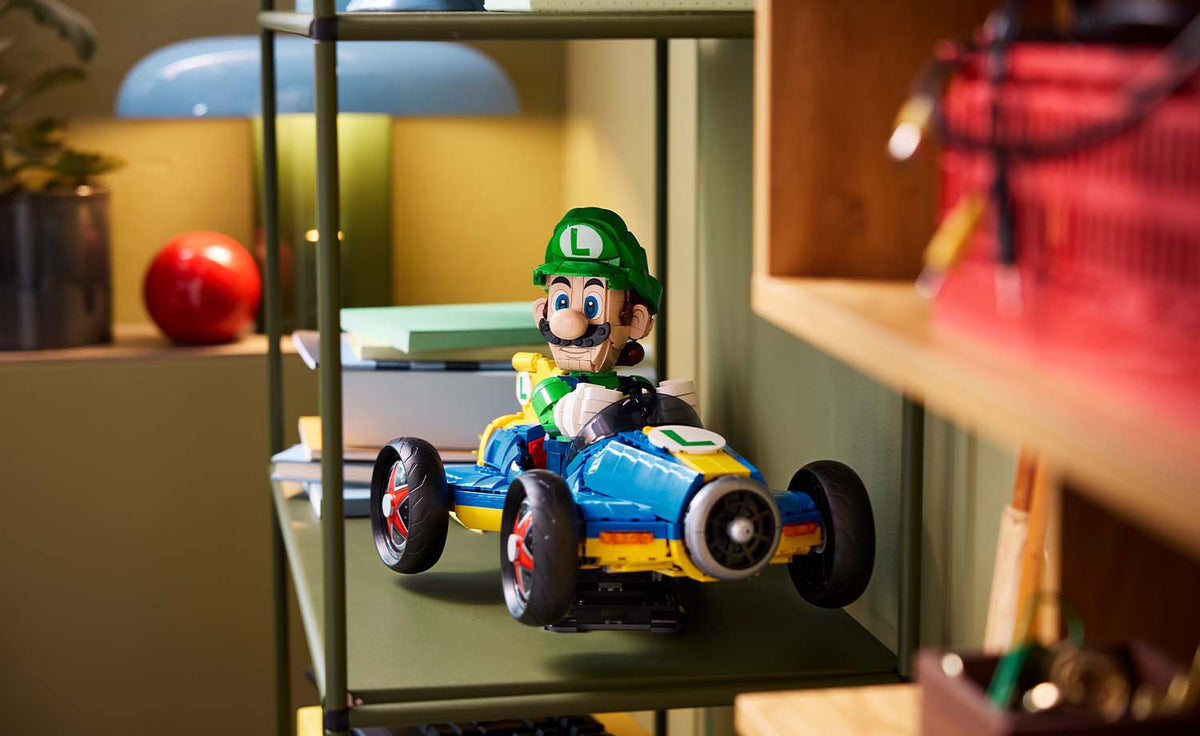 LEGO Super Mario Mario Kart – Luigi & Mach 8 Building Set - 72050