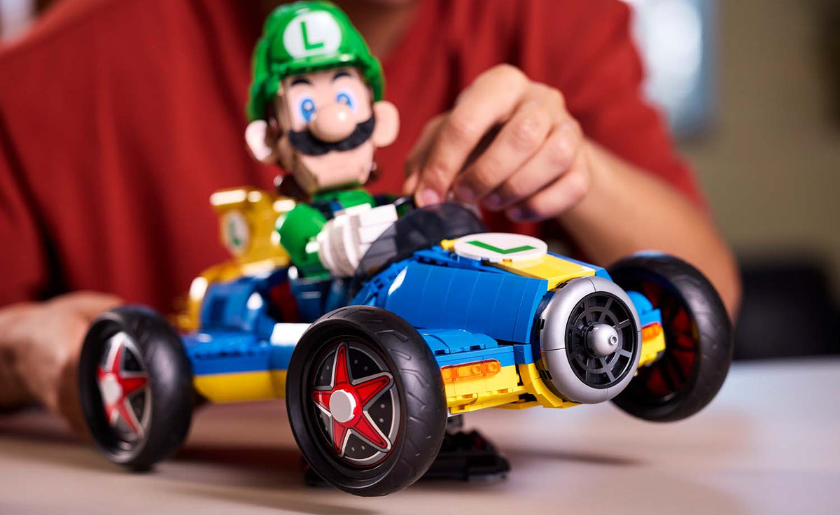 LEGO Super Mario Mario Kart – Luigi & Mach 8 Building Set - 72050
