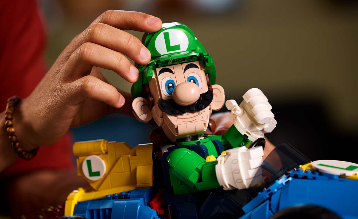 LEGO Super Mario Mario Kart – Luigi & Mach 8 Building Set - 72050