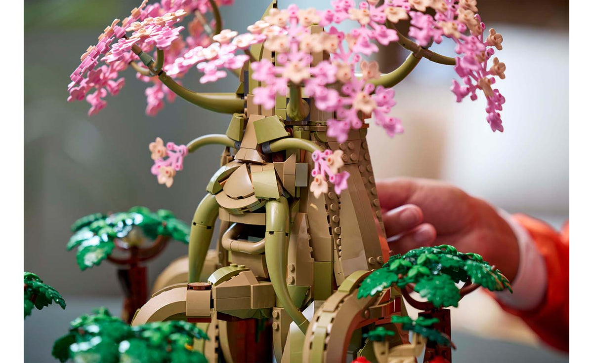 LEGO The Legend of Zelda Great Deku Tree 2-in-1 Building Set - 77092