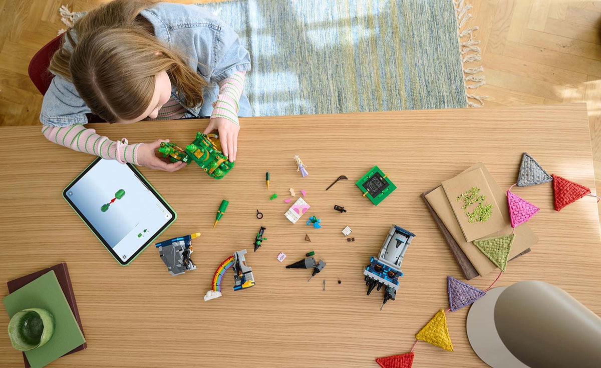 LEGO Wicked Emerald City & Kiamo Ko Castle Building Set - 75689