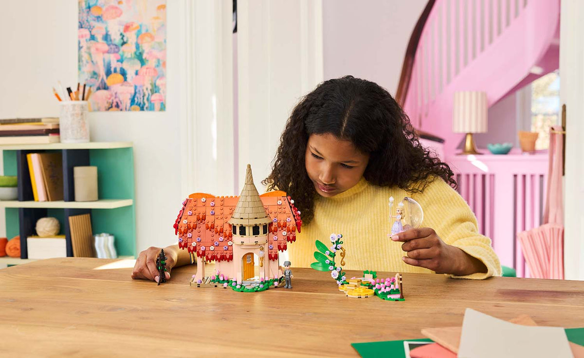 LEGO Wicked Glinda & Elphaba Visit Munchkinland Building Set - 75690