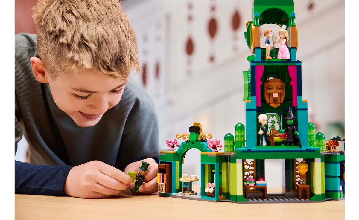 LEGO Wicked Welcome to Emerald City Building Set - 75684